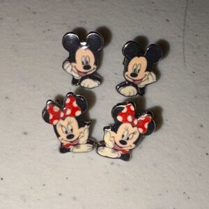 🏰🌹VTG Disney Branded Mickey & Minnie Mouse Stud Earrings Set